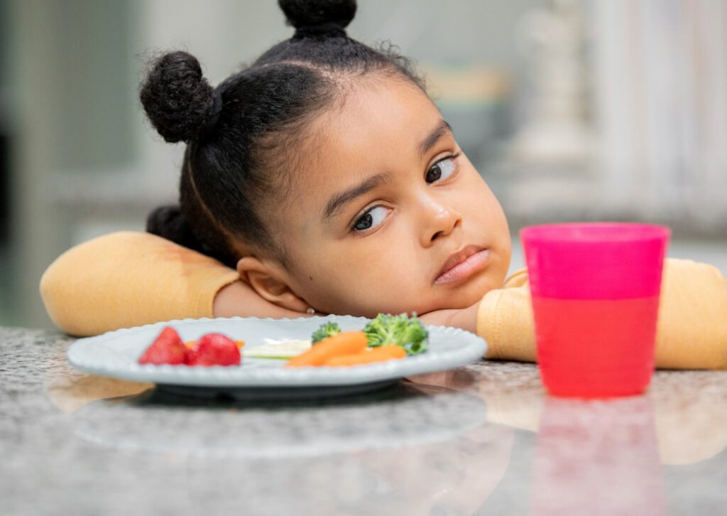 How to Get Kids to Eat Dinner Without the Battle
